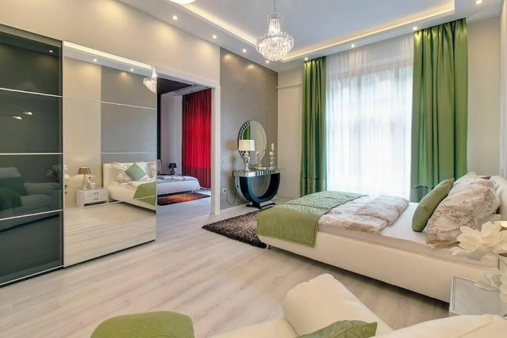 Super Central Apartment Budapest 0*,  Hungría