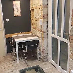  Apartamento Economy Hollo