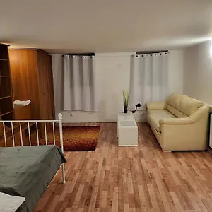 https://nice-room-in-old-town-center-nr-2.krakowhotelspoland.com