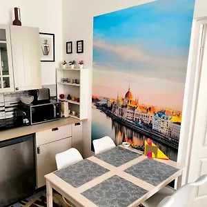  Apartamento Margaret & Violet - Peaceful Downtown
